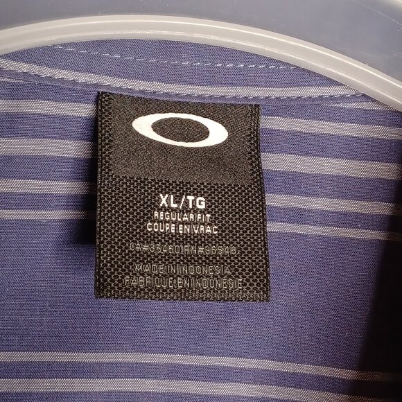 Oakley Shirt Mens XLarge Blue Striped Button-Up Short Sleeve Casual Wear - Picture 5 of 5